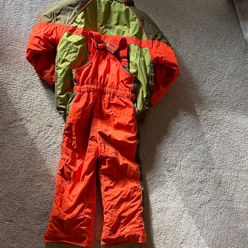 Kids Obermeyer ski suit - Picture 4 of 5